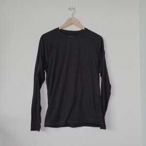 Rhone Long Sleeve Shirt | Size Small